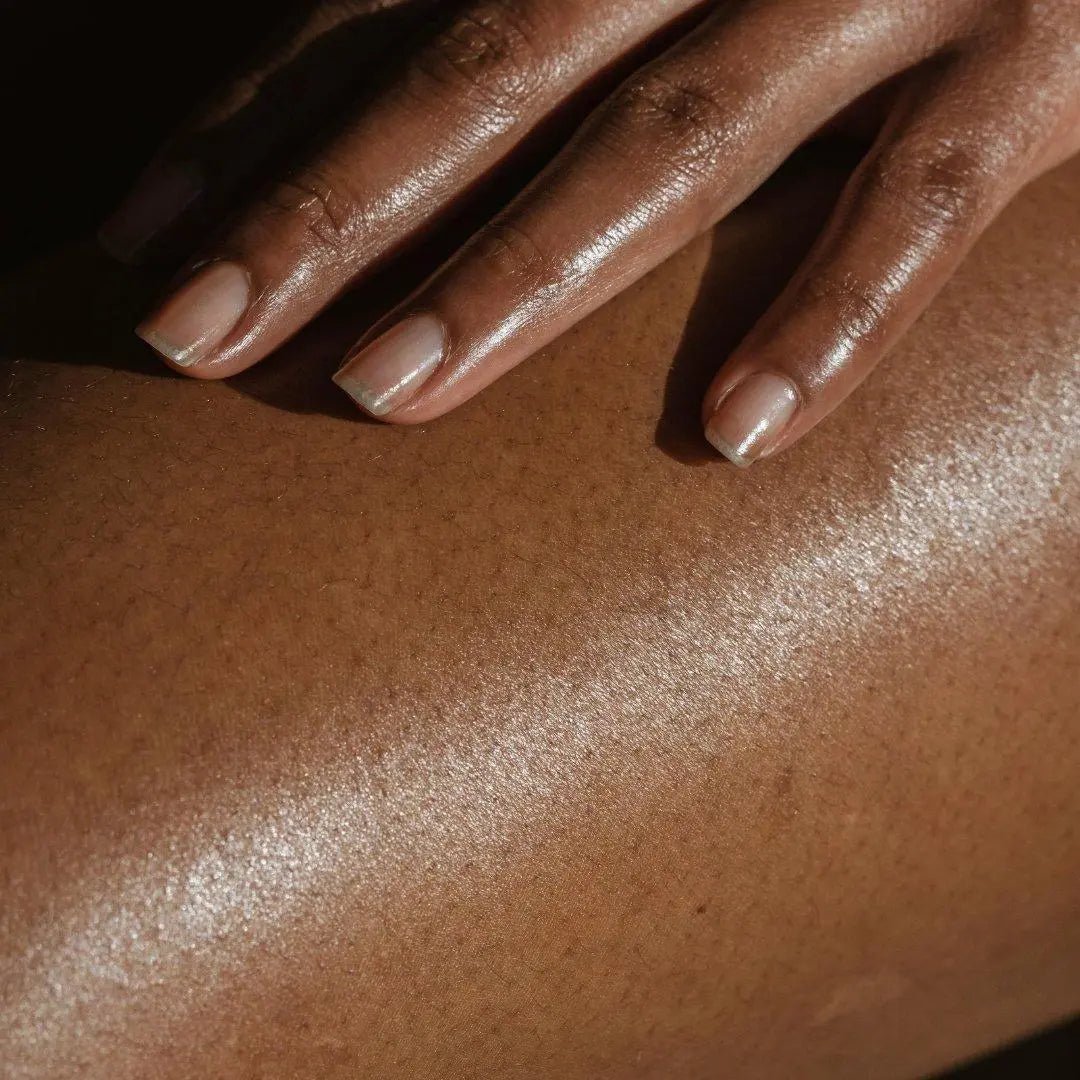 Nourishing Aftershave Oil: Radiant Skin